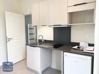 location Appartement - 1 pièce(s) - 27 m² Fontenay-le-Comte (85200)