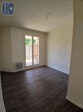  Appartement à louer 2 pièces 44 m²