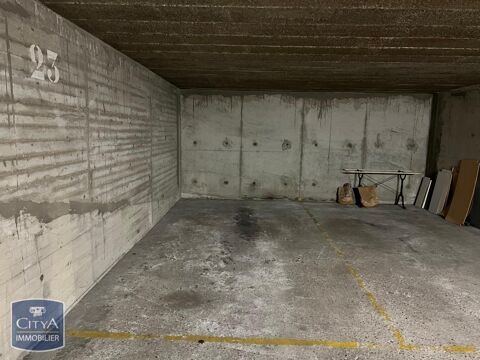  Parking / Garage � louer 