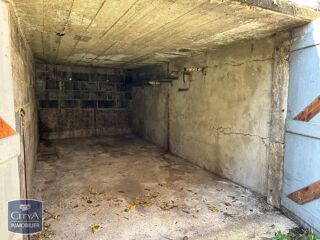  Parking / Garage � louer 