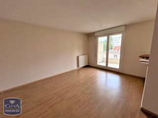  Appartement à louer 3 pièces 57 m²
