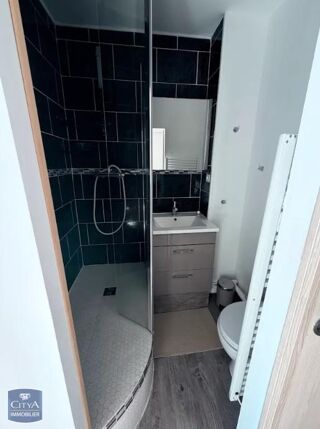  Appartement à louer 2 pièces 30 m²