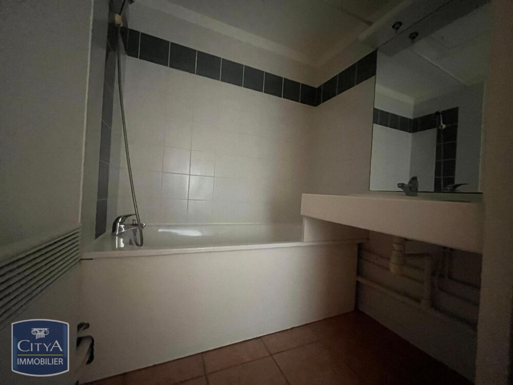 location Appartement - 1 pièce(s) - 22 m² Nîmes (30000)