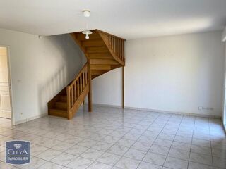  Maison à louer 4 pièces 84 m²
