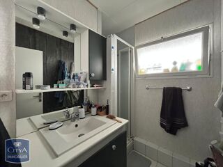  Appartement à louer 4 pièces 68 m²