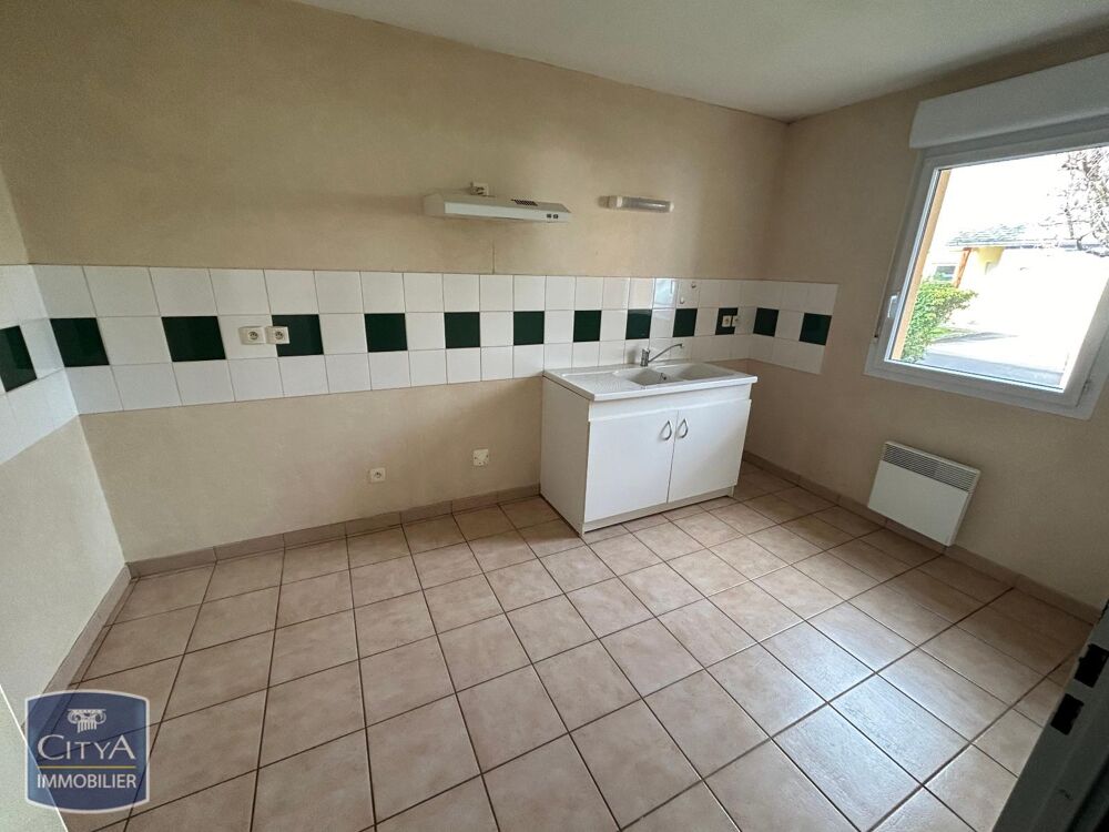 location Appartement - 4 pièce(s) - 83 m² Bagnères-de-Bigorre (65200)