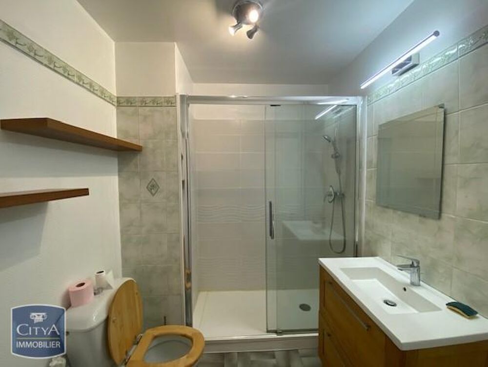 À LOUER : 131 Boulevard Pinel Bron - LYON 8 Découvrez ce....