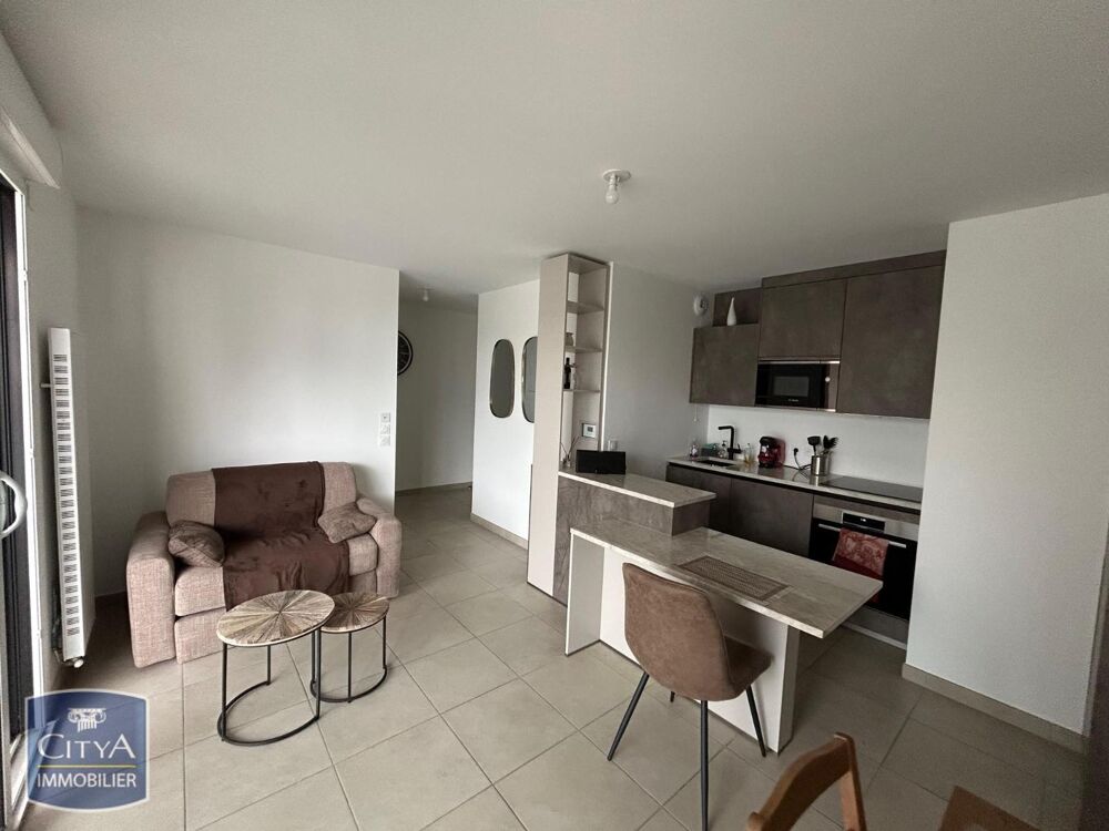 À LOUER - APPARTEMENT T2 MEUBLE - 01630 SAINT GENIS POUI....