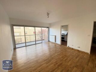  Appartement à louer 1 pièce 32 m²