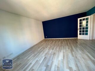  Appartement à louer 2 pièces 60 m²