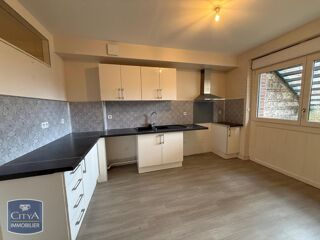  Appartement à louer 4 pièces 116 m²