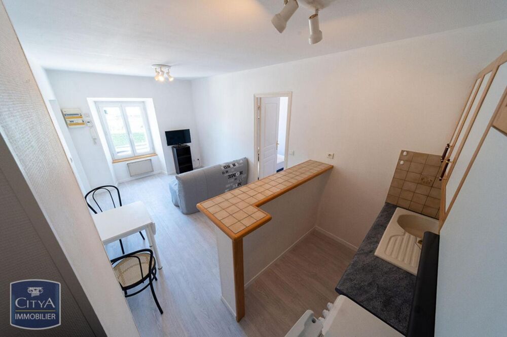 location Appartement - 2 pièce(s) - 28 m² Issoire (63500)