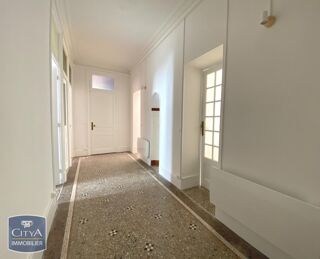  Appartement � louer 4 pi�ces 98 m�