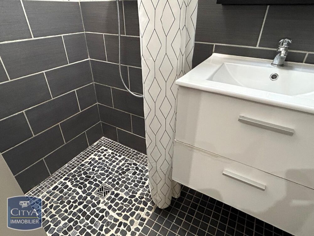 location Appartement - 1 pièce(s) - 24 m² Marseille 1