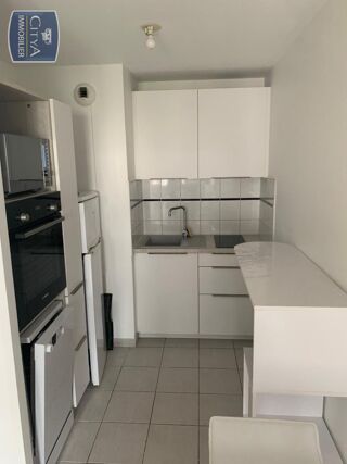  Appartement à louer 1 pièce 33 m²