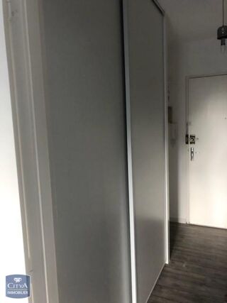  Appartement � louer 1 pi�ce 29 m� Merignac