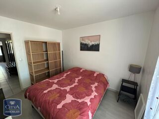  Appartement à louer 3 pièces 74 m²