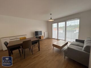  Appartement à louer 3 pièces 64 m²