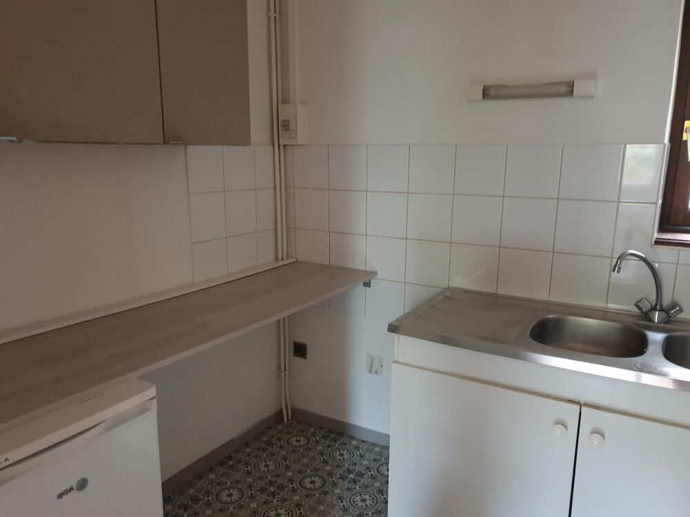 À louer : appartement 1 pièce lumineux situé au centre-v....