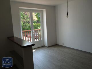  Appartement à louer 3 pièces 90 m²