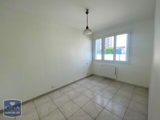  Appartement � louer 3 pi�ces 71 m�