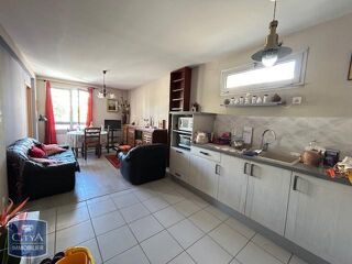  Appartement à louer 2 pièces 45 m²