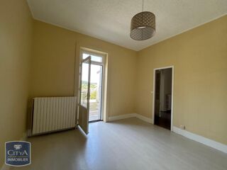  Appartement � louer 3 pi�ces 89 m�