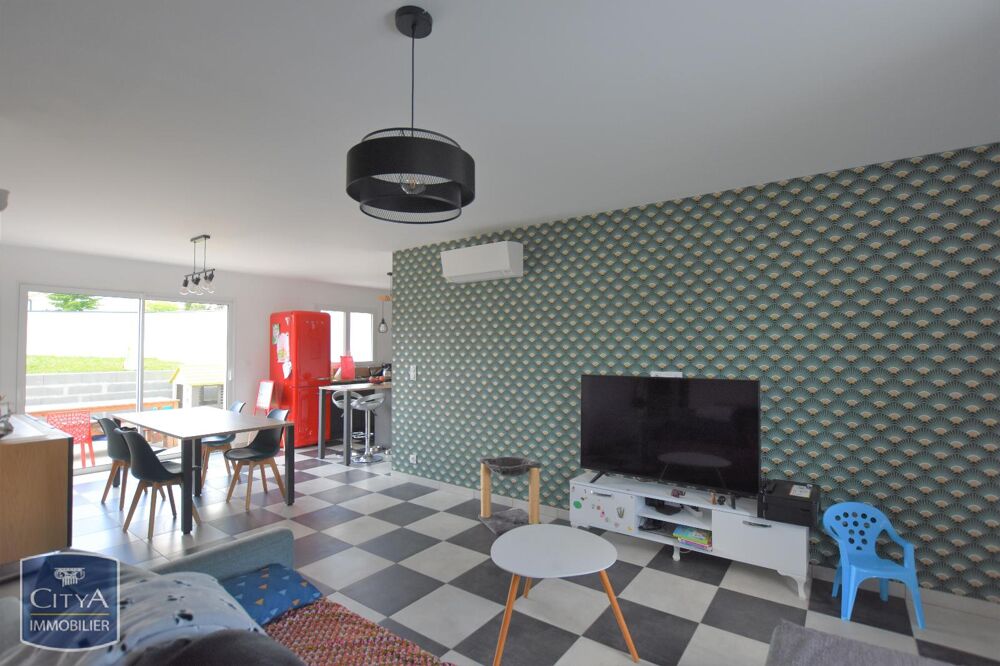 location Maison - 4 pièce(s) - 80 m² Le May-sur-Èvre (49122)