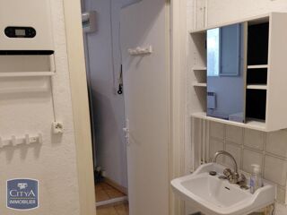  Appartement à louer 1 pièce 28 m²