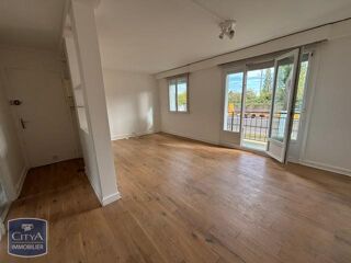  Appartement à louer 3 pièces 60 m²