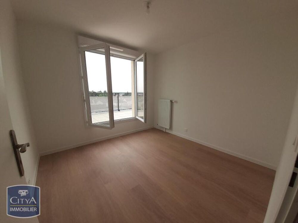 EXCLUSIVITÉ - GRAND APPARTEMENT 4 PIÈCES À louer : venez....