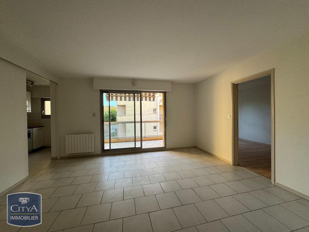 À LOUER : Appartement situé à Périgueux, dans le départe....
