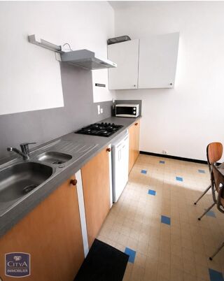  Appartement à louer 2 pièces 33 m²
