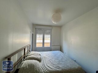  Appartement à louer 2 pièces 45 m²