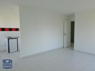  Appartement à louer 2 pièces 45 m²