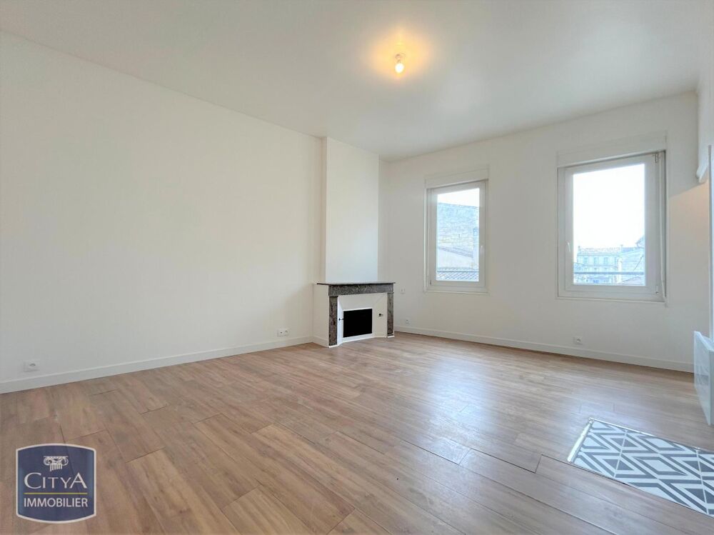 LIBOURNE CENTRE - STUDIO RENOVE Appartement rénové T1 si....