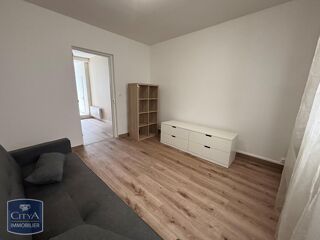  Appartement à louer 1 pièce 26 m²