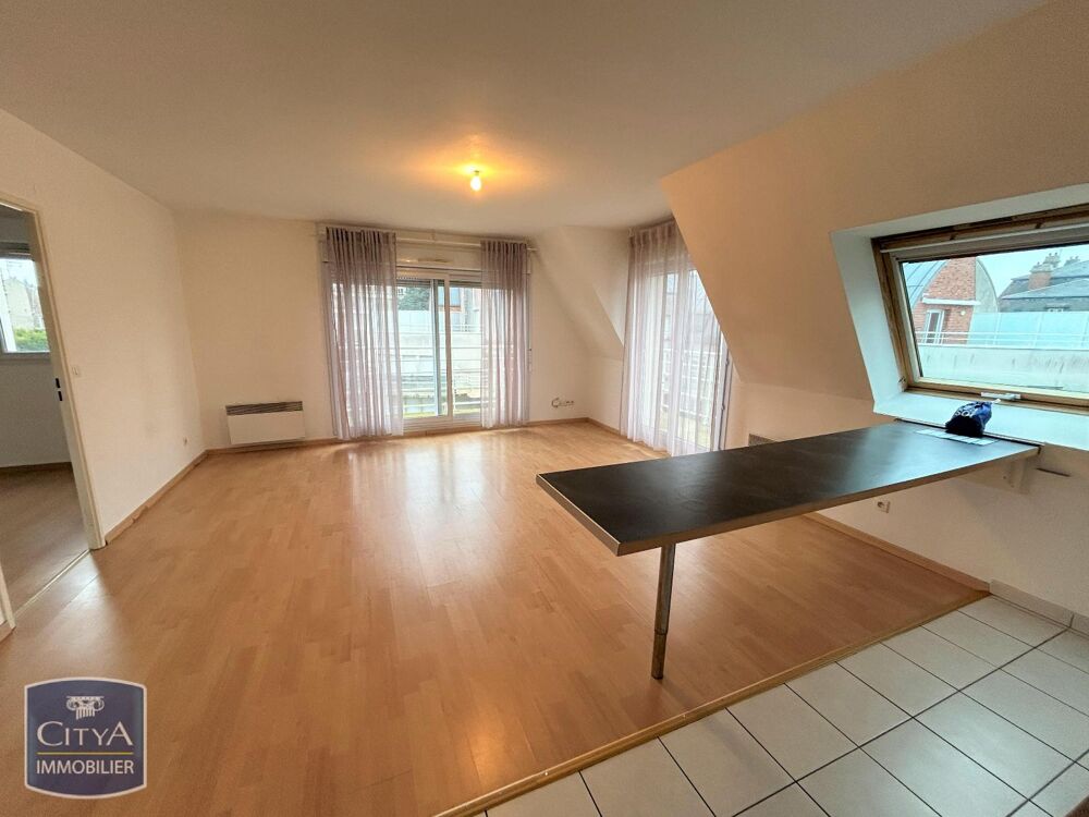 location Appartement - 2 pièce(s) - 42 m² Saint-Quentin (02100)