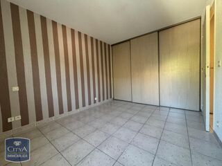  Appartement à louer 2 pièces 45 m²
