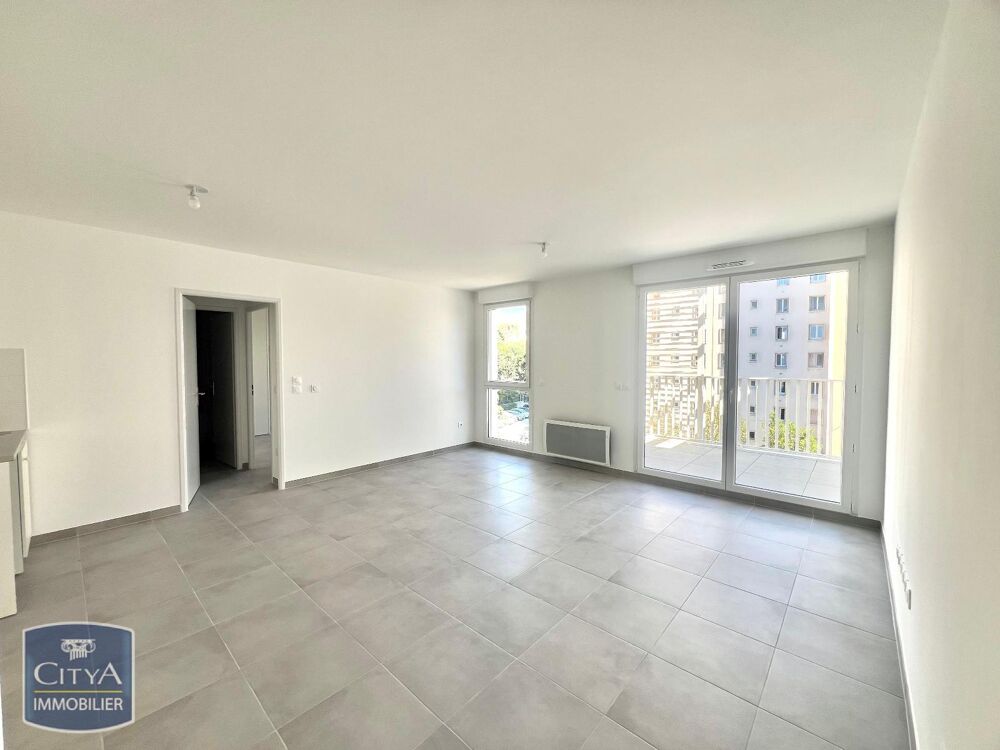 location Appartement - 2 pièce(s) - 46 m² Marseille 9