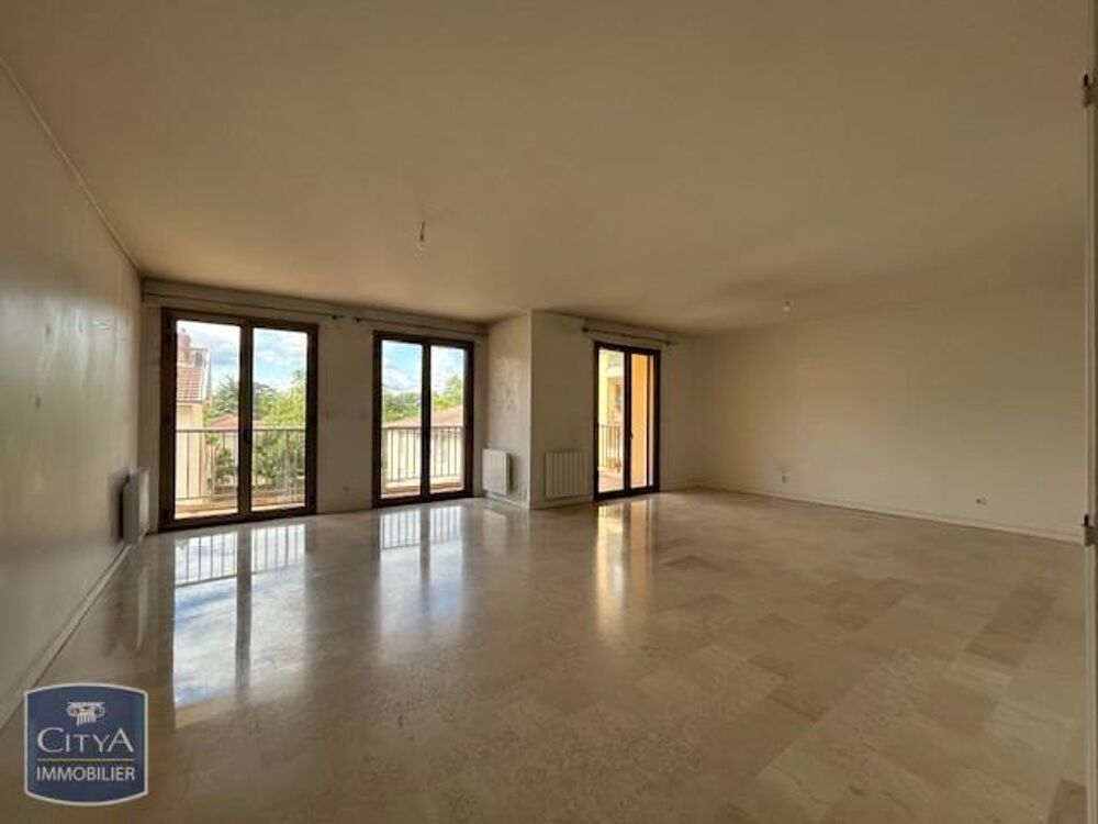 location Appartement - 5 pièce(s) - 134 m² Écully (69130)