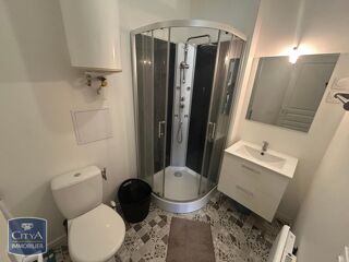  Appartement à louer 2 pièces 38 m²