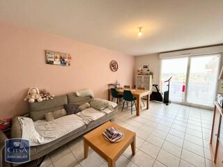  Appartement à louer 2 pièces 47 m²