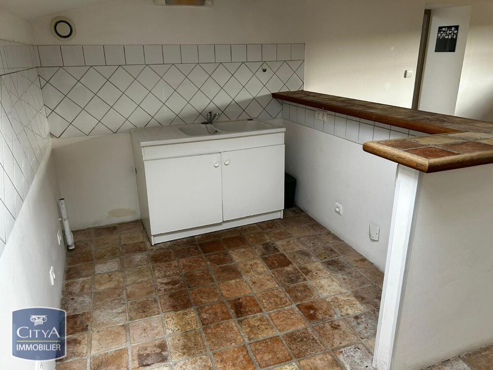 À LOUER : Charmant appartement rénové T2 situé dans le v....