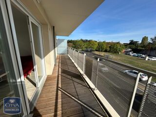  Appartement à louer 3 pièces 63 m²