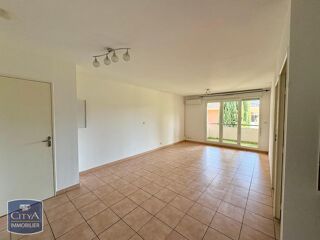 location Appartement - 2 pièce(s) - 40 m² Trets (13530)