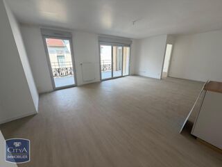 Appartement à louer 4 pièces 91 m²