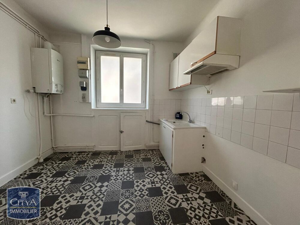 À LOUER : Appartement T3 situé à Brive-la-Gaillarde, dan....