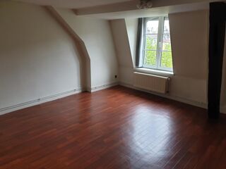  Appartement à louer 2 pièces 35 m²