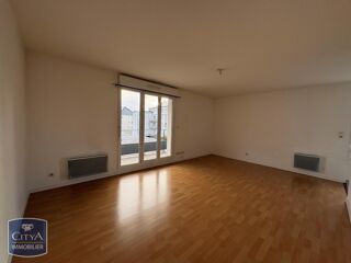  Appartement à louer 3 pièces 66 m²